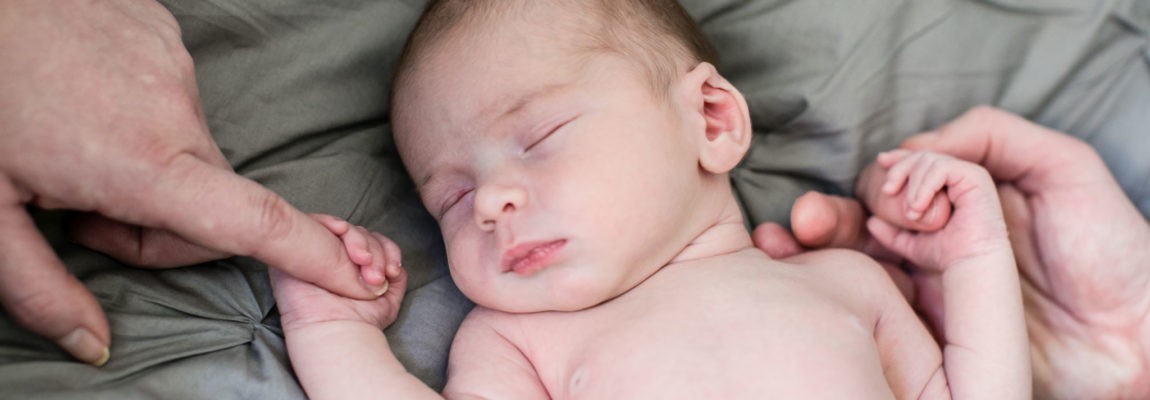 Postupanje sa bebom do uzrasta od tri meseca – dileme, praktična pitanja i vežbe